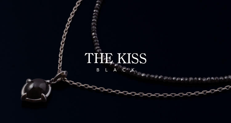 THE KISS BLACK